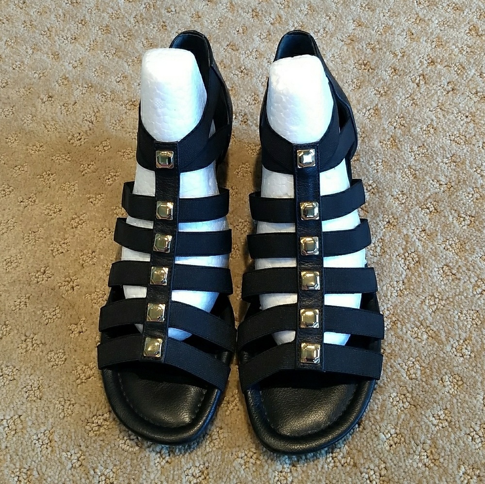 Amalfi By Rangoni Women's Open Toe Casual Sandals